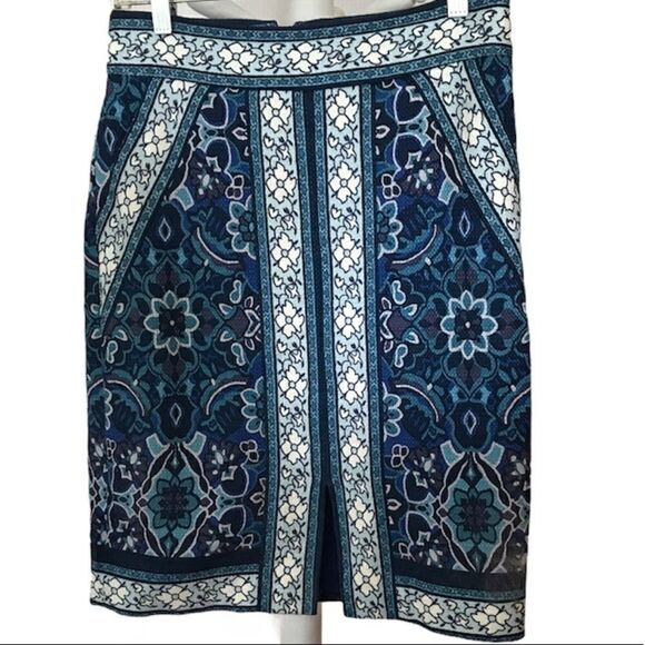 Ann Taylor Loft Skirt, size 2 - Picture 1 of 3